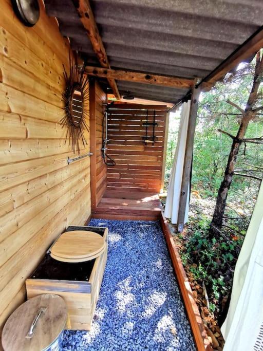 Cabanon Dans Un Ecrin De Verdure กัลลิออง ภายนอก รูปภาพ