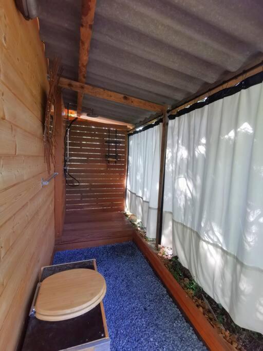 Cabanon Dans Un Ecrin De Verdure กัลลิออง ภายนอก รูปภาพ