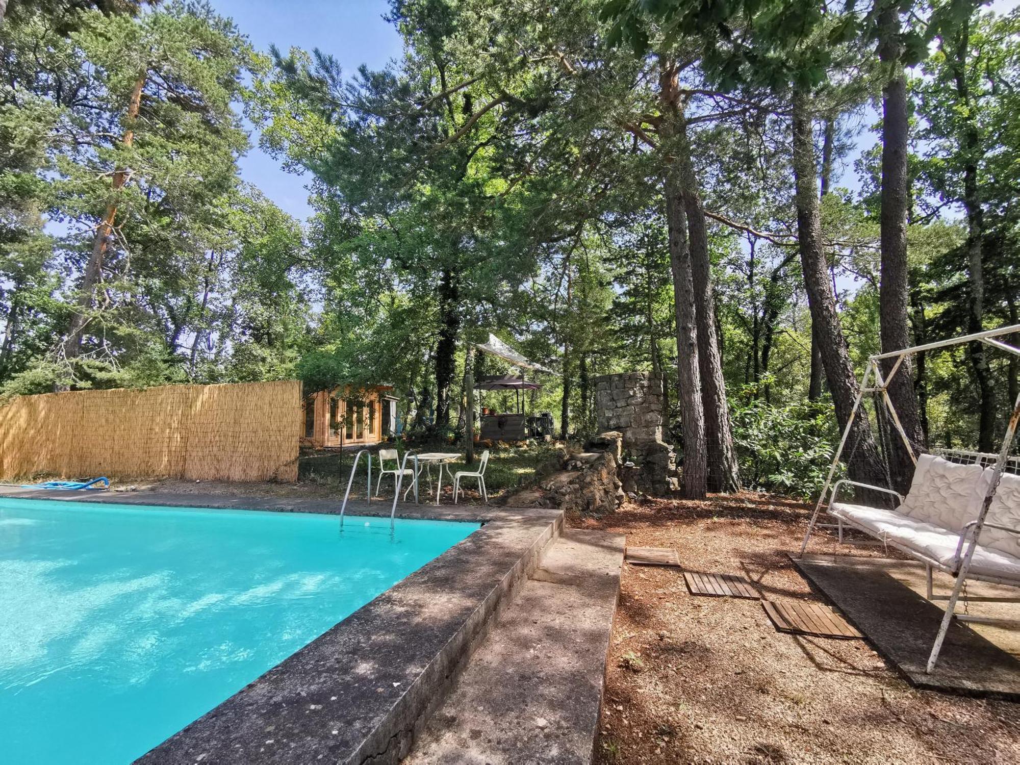 Cabanon Dans Un Ecrin De Verdure กัลลิออง ภายนอก รูปภาพ